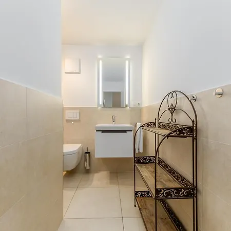 Goldstueck 16 - Viktoria Residenz *